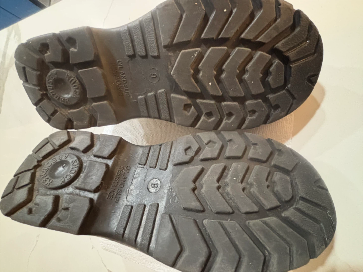Men’s CSA Steel Toe Slip-On Work Shoes Size 9 - photo 4