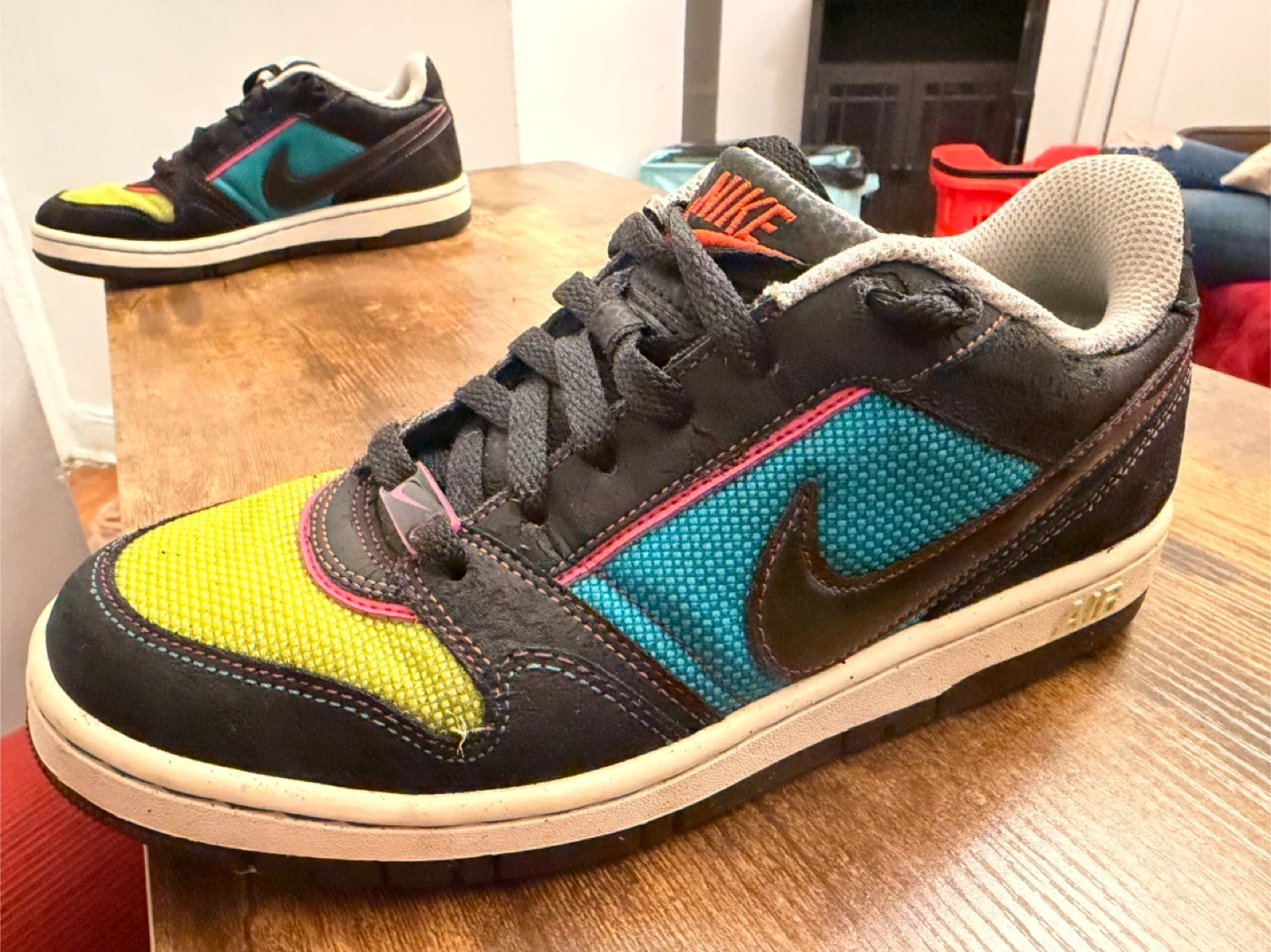 Nike Air Low Top Sneakers - photo 2