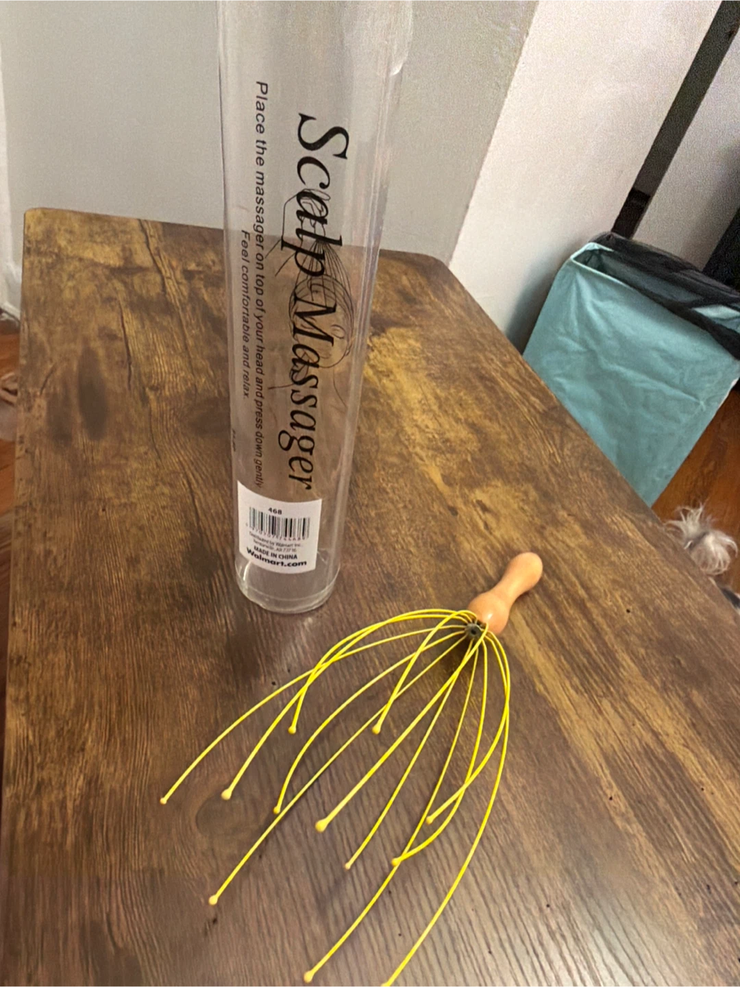 Yellow Scalp Massager with Wooden Handle - photo 2