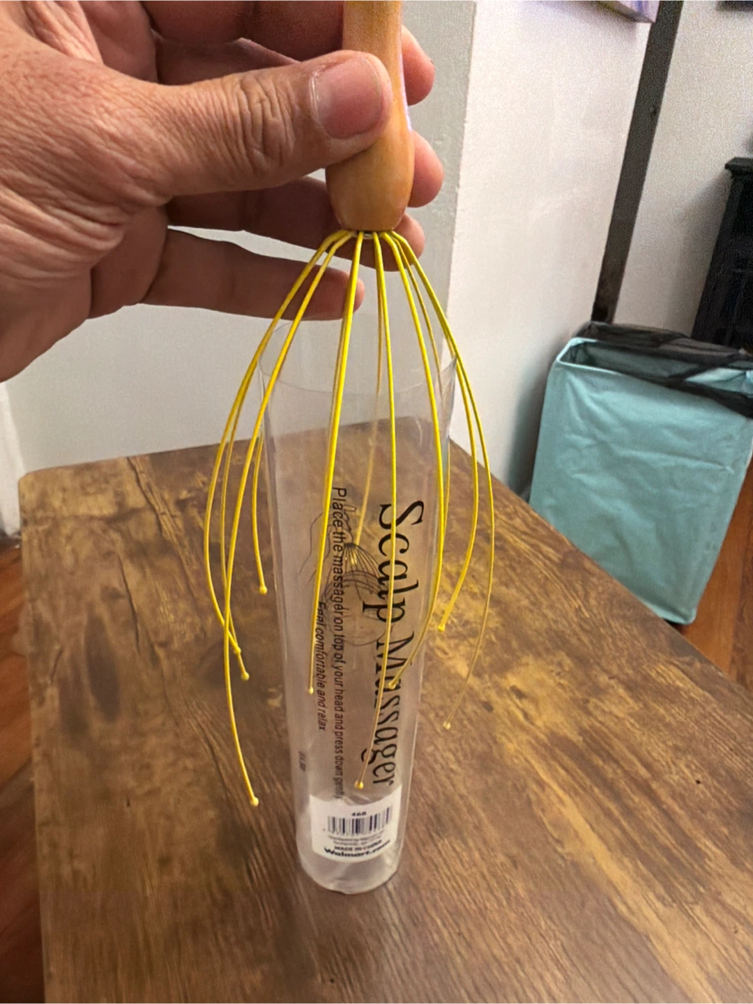 Yellow Scalp Massager with Wooden Handle - photo 3