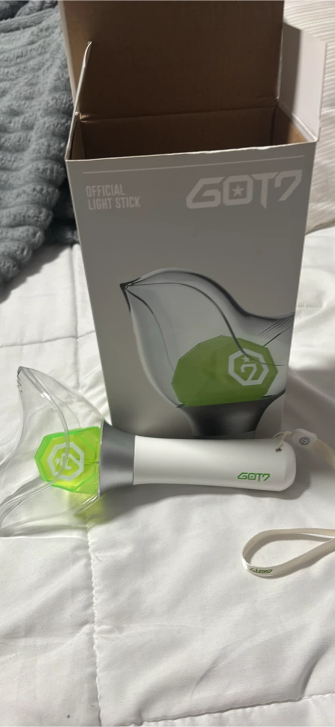 GOT7 official light stick - photo 2