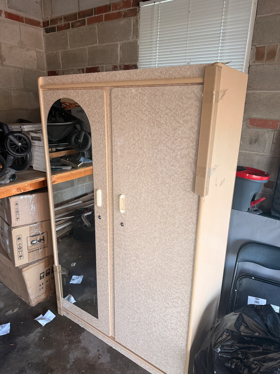 Two-Door Wardrobe with Mirror(very heavy)