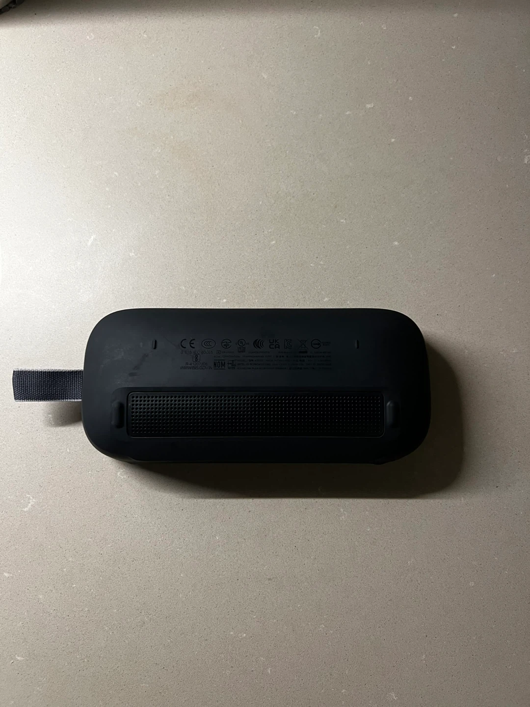 Bose SoundLink Flex Portable Bluetooth Speaker (2nd Gen) - Black - photo 4
