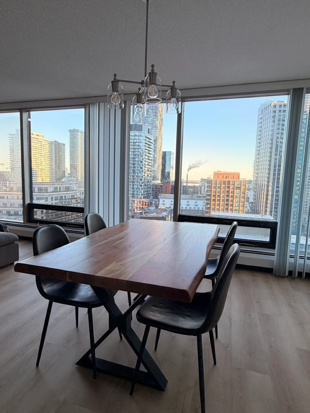 Solid Wood Dining Table with 4 Black Chairs - photo 2