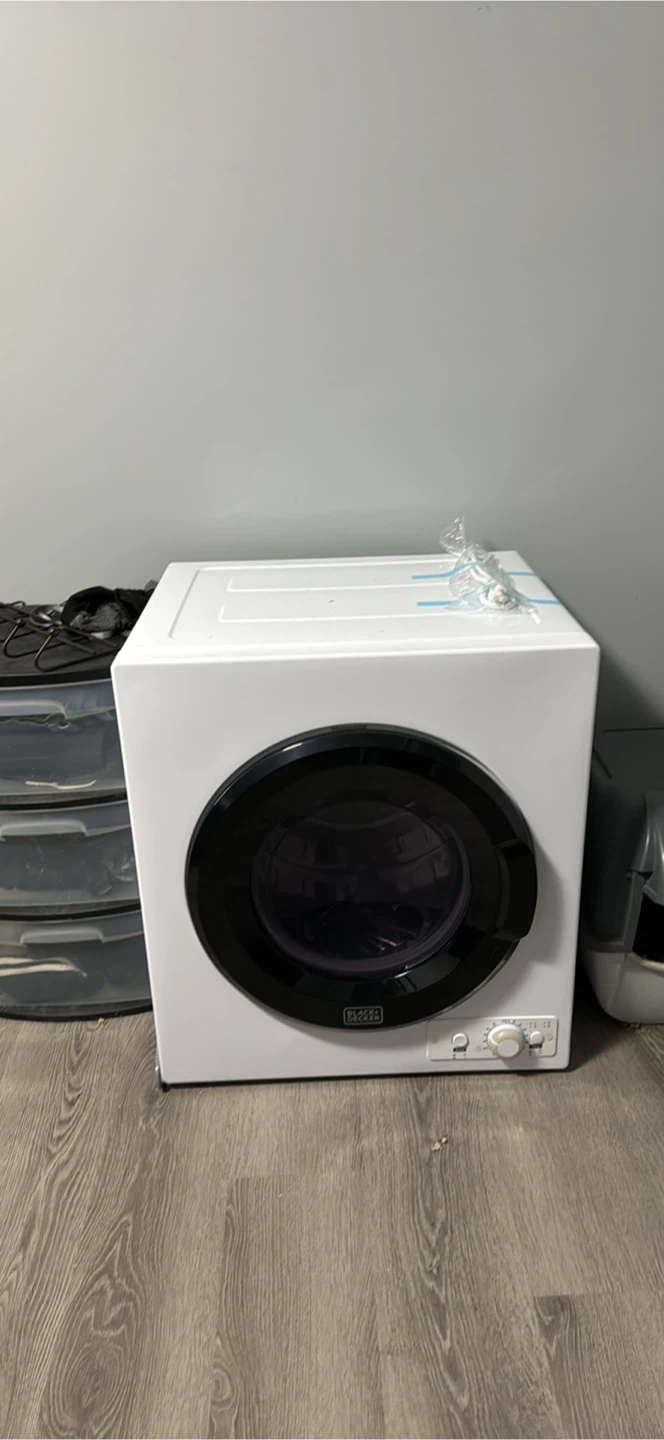 BLACK+DECKER Compact Clothes Dryer - photo 2