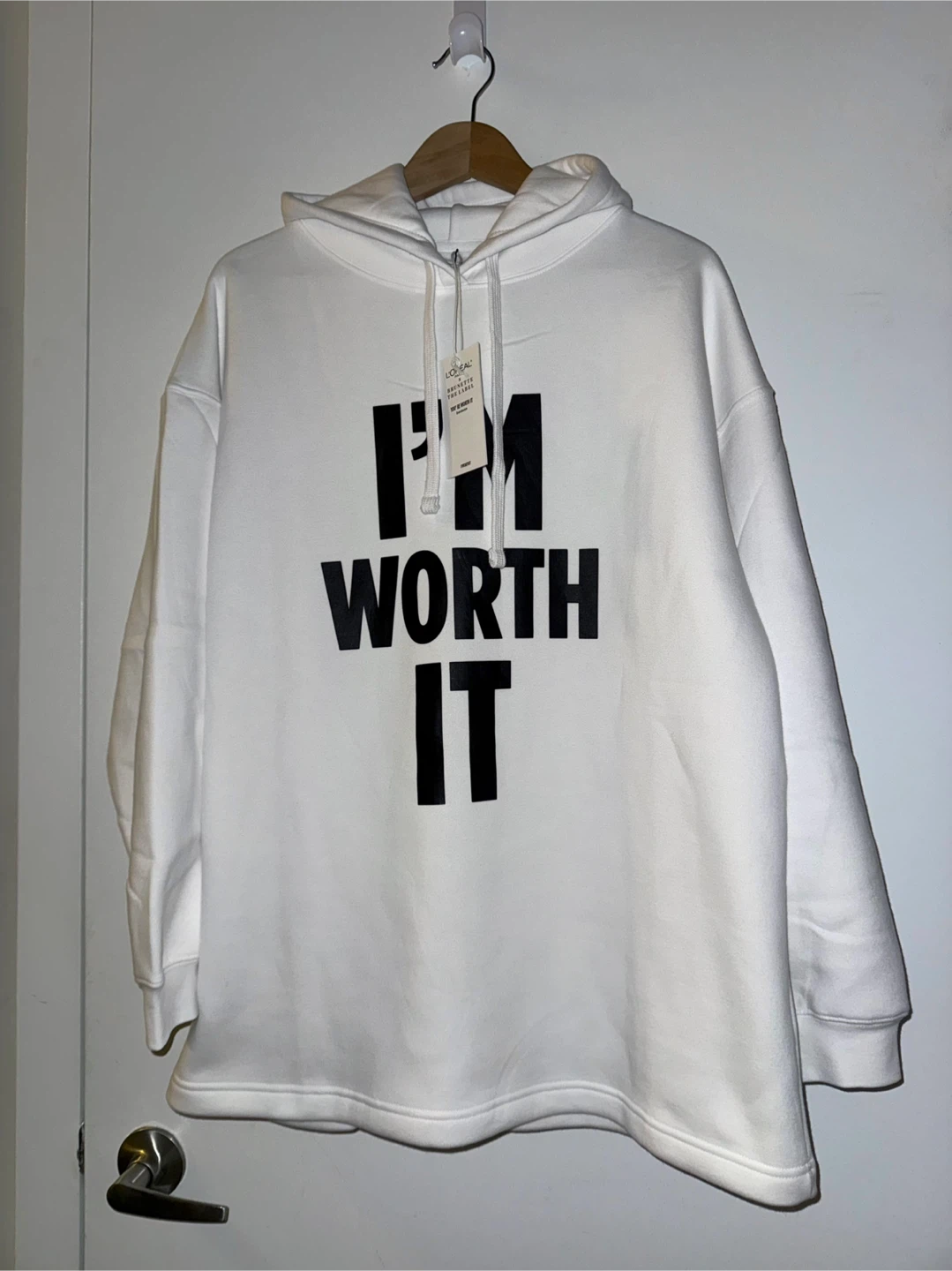 L’Oréal x Brunette the Label - Sisterhoodie Size XS/S