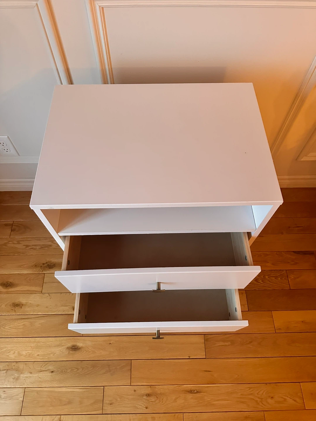 White 2-Drawer Nightstand - photo 2
