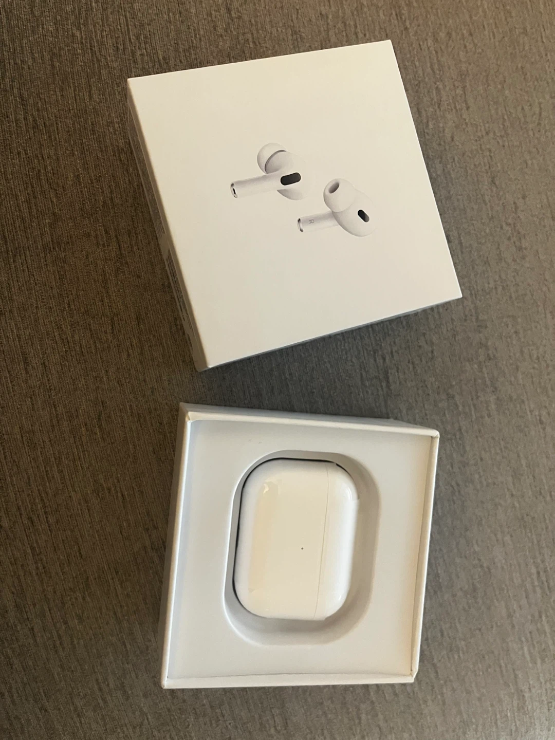 Apple AirPods Pro (2nd Gen) with MagSafe Charging Case (USB-C)