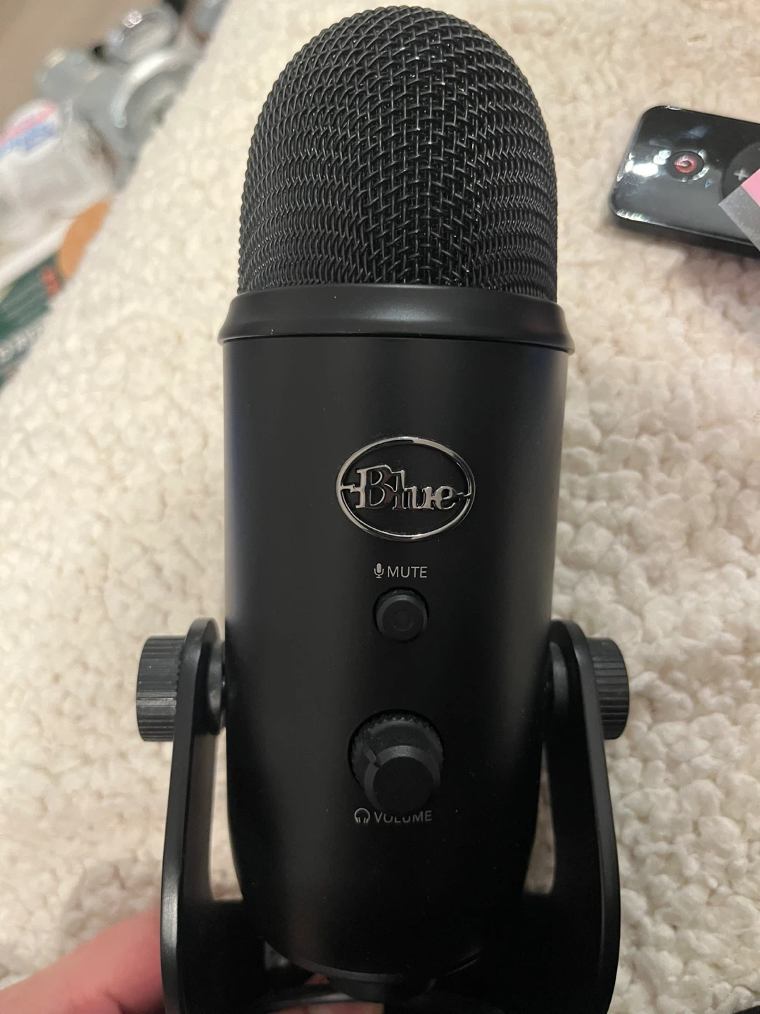 Blue Yeti Blackout USB Microphone - photo 2