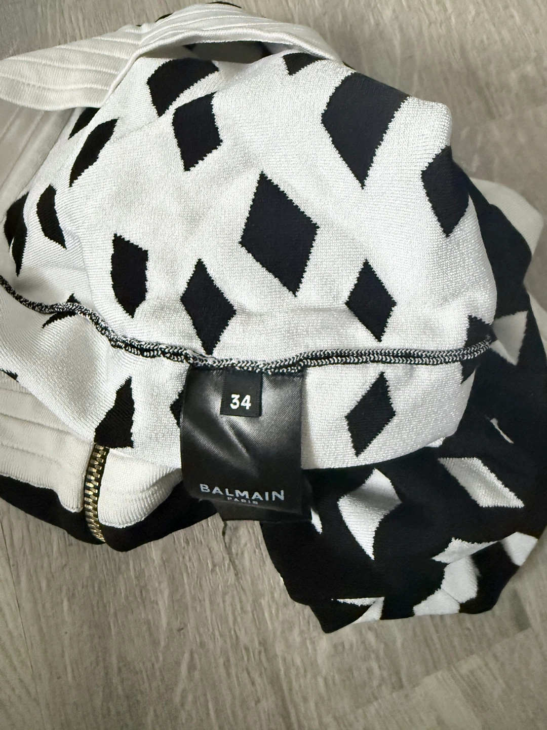 Balmain Paris Black & White Diamond Knit Shorts Size 34 - photo 4