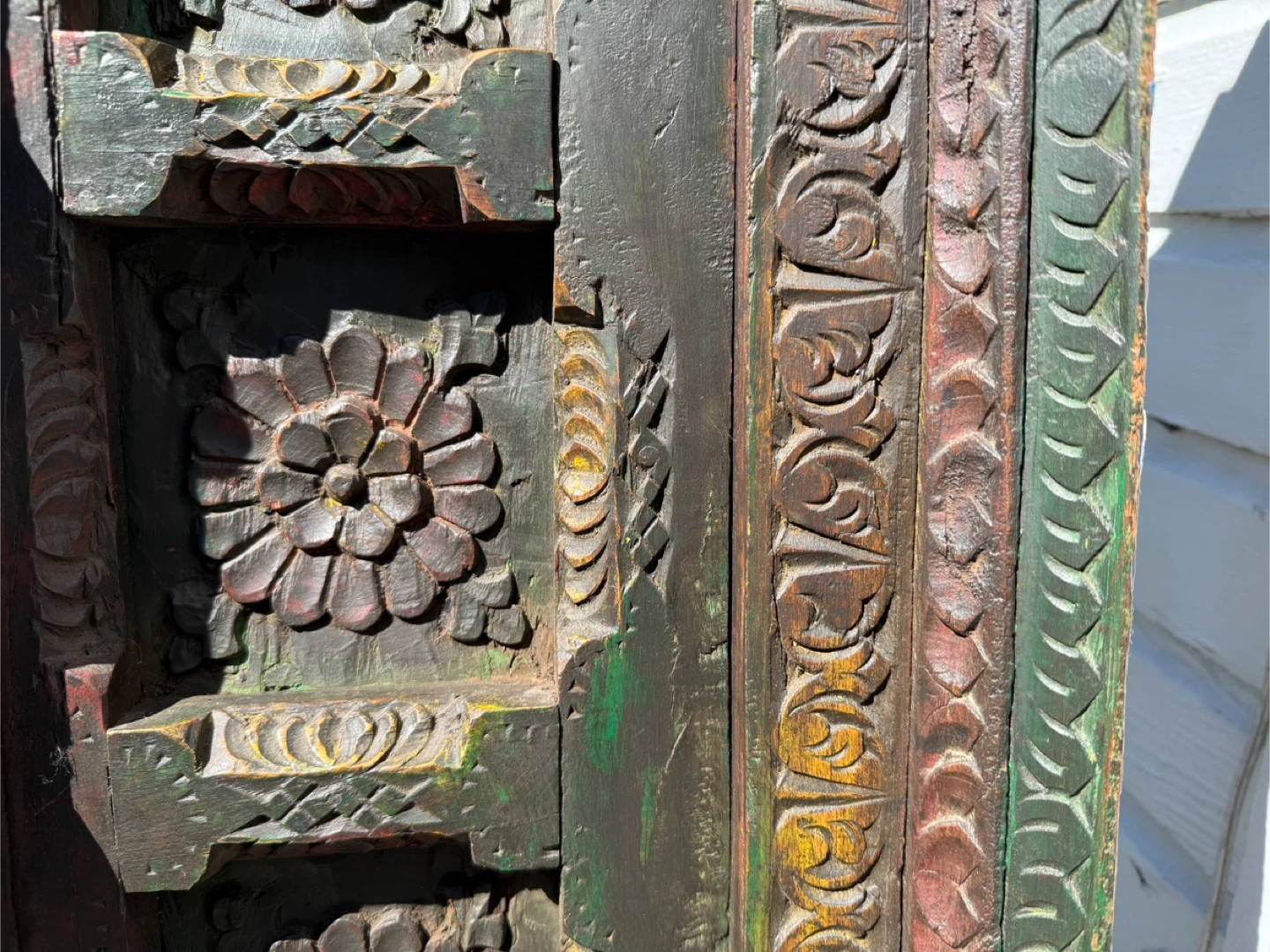 Hand-Carved Traditional Indian Jharokha - photo 4