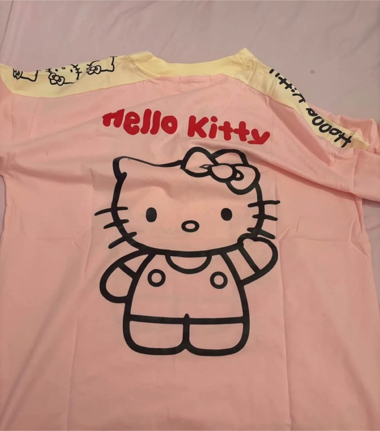 Hello Kitty Pink T-Shirt - photo 3