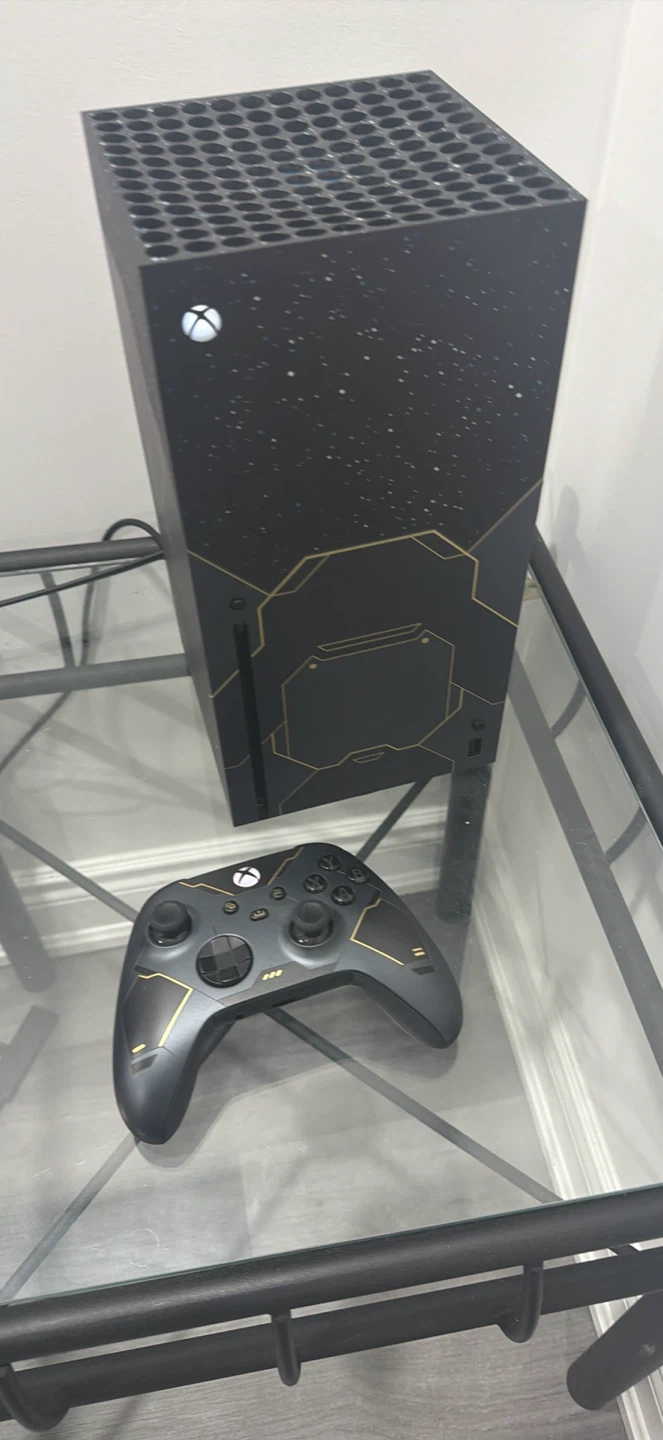 Xbox Series X Halo Infinite Limited Edition Console - photo 4