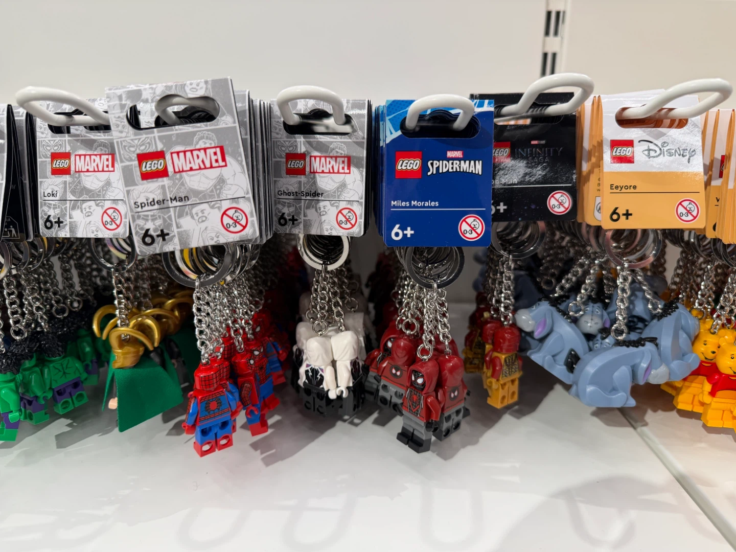LEGO Keychains - Marvel, DC, Star Wars, Disney, Harry Potter - photo 3