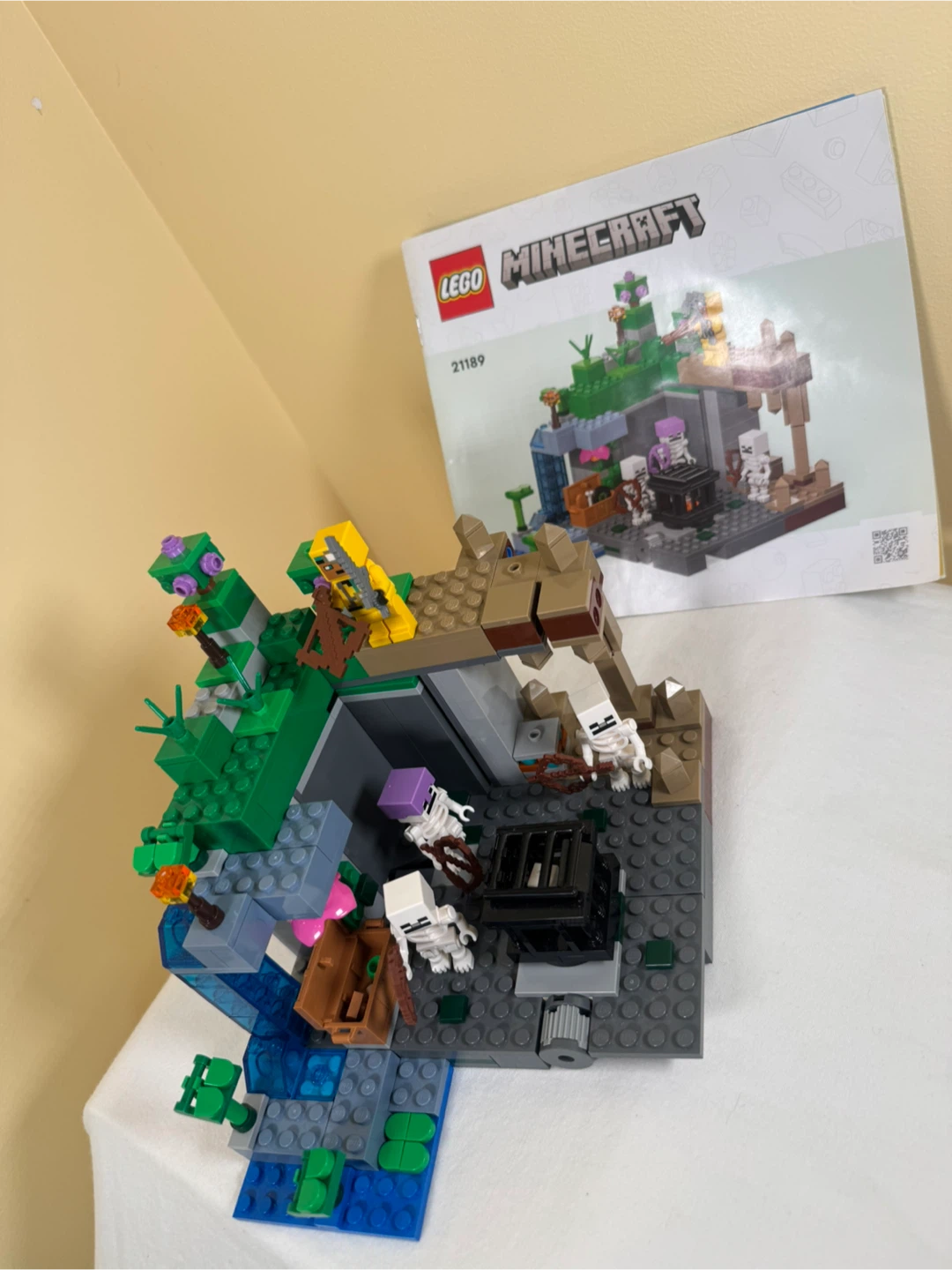LEGO Minecraft The Skeleton Dungeon (21189) Building Set - photo 3
