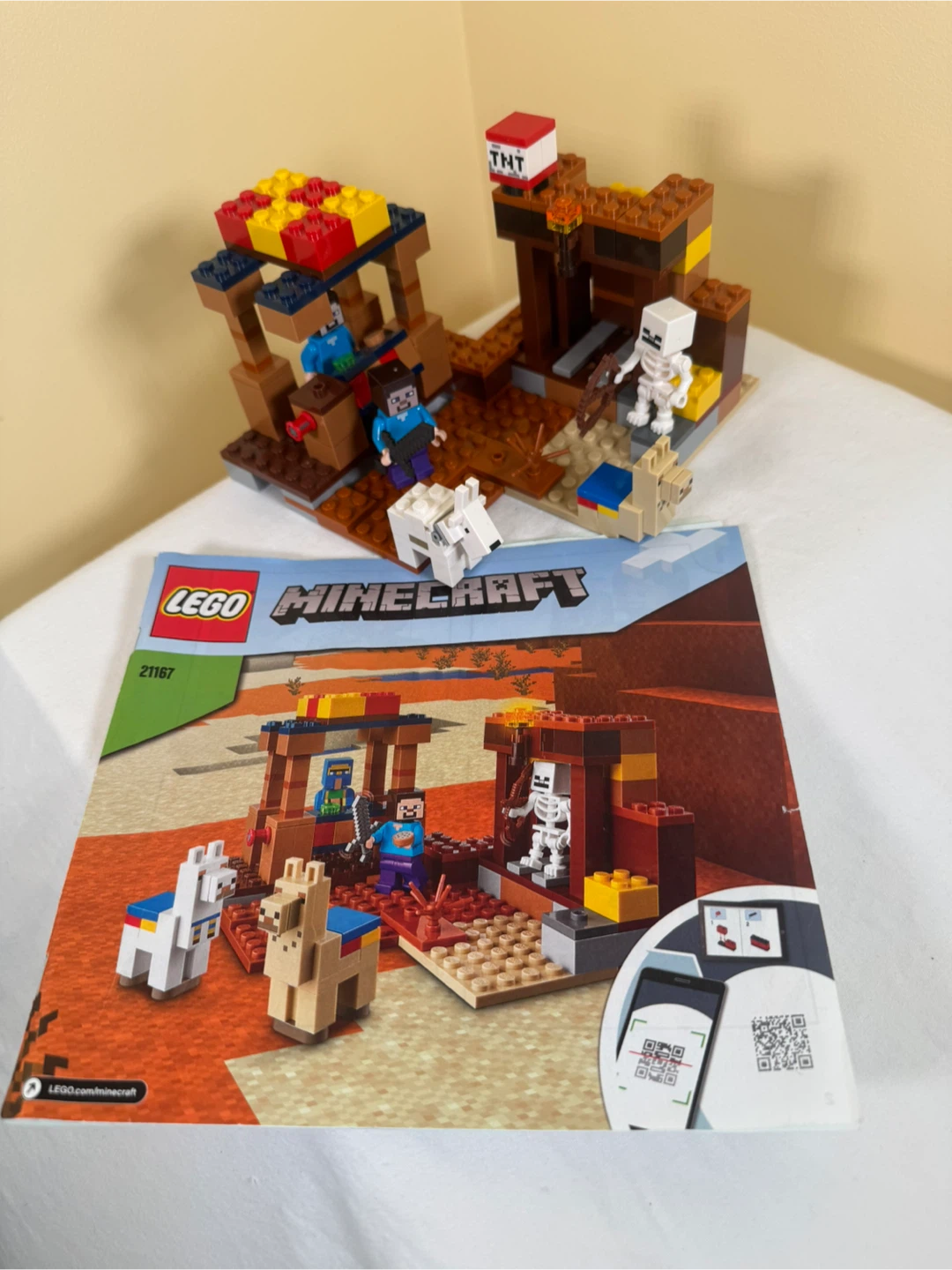 LEGO Minecraft The Illager Raid 21167 Building Set
