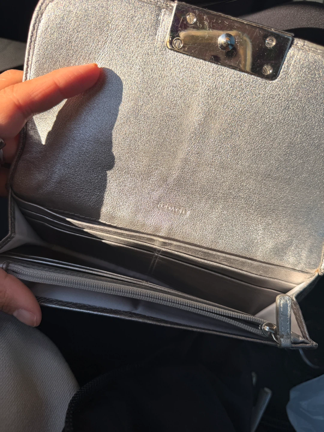 Coach Silver Leather Wallet - photo 3