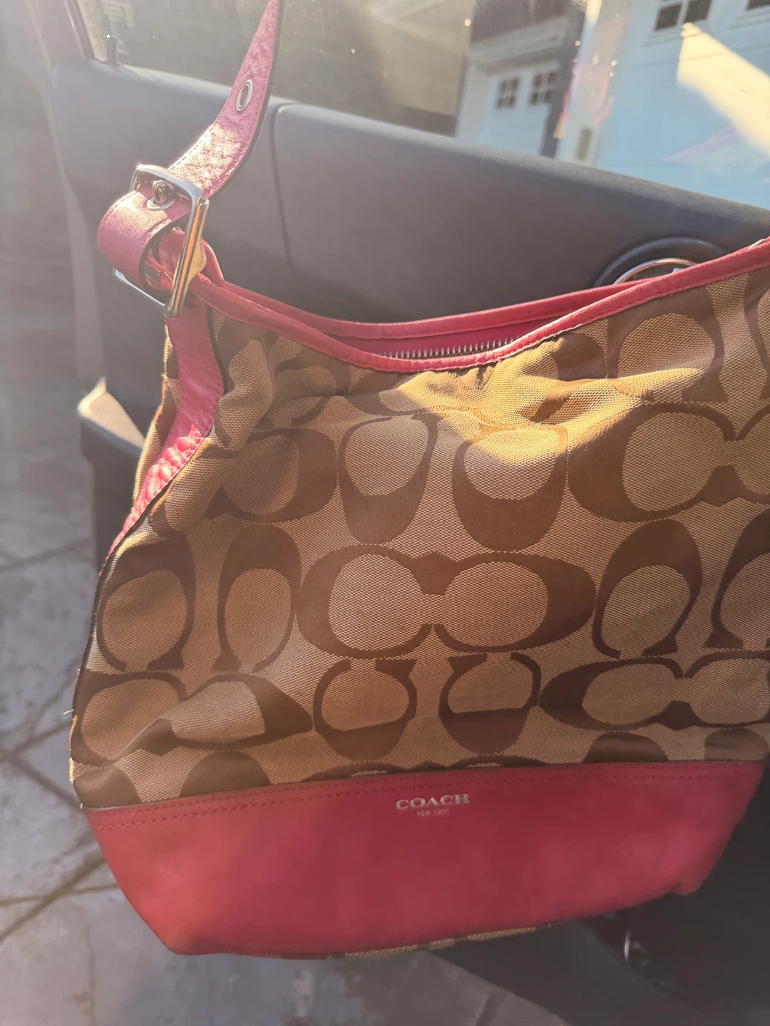 Coach Monogram Shoulder Bag Pink Leather Trim - photo 5