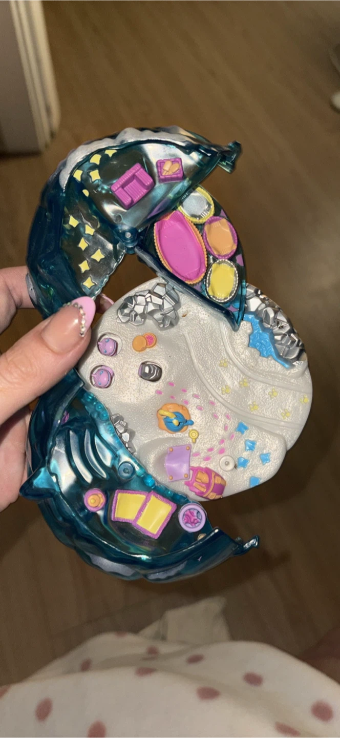Polly Pocket Bluebird Toys Compact Playset