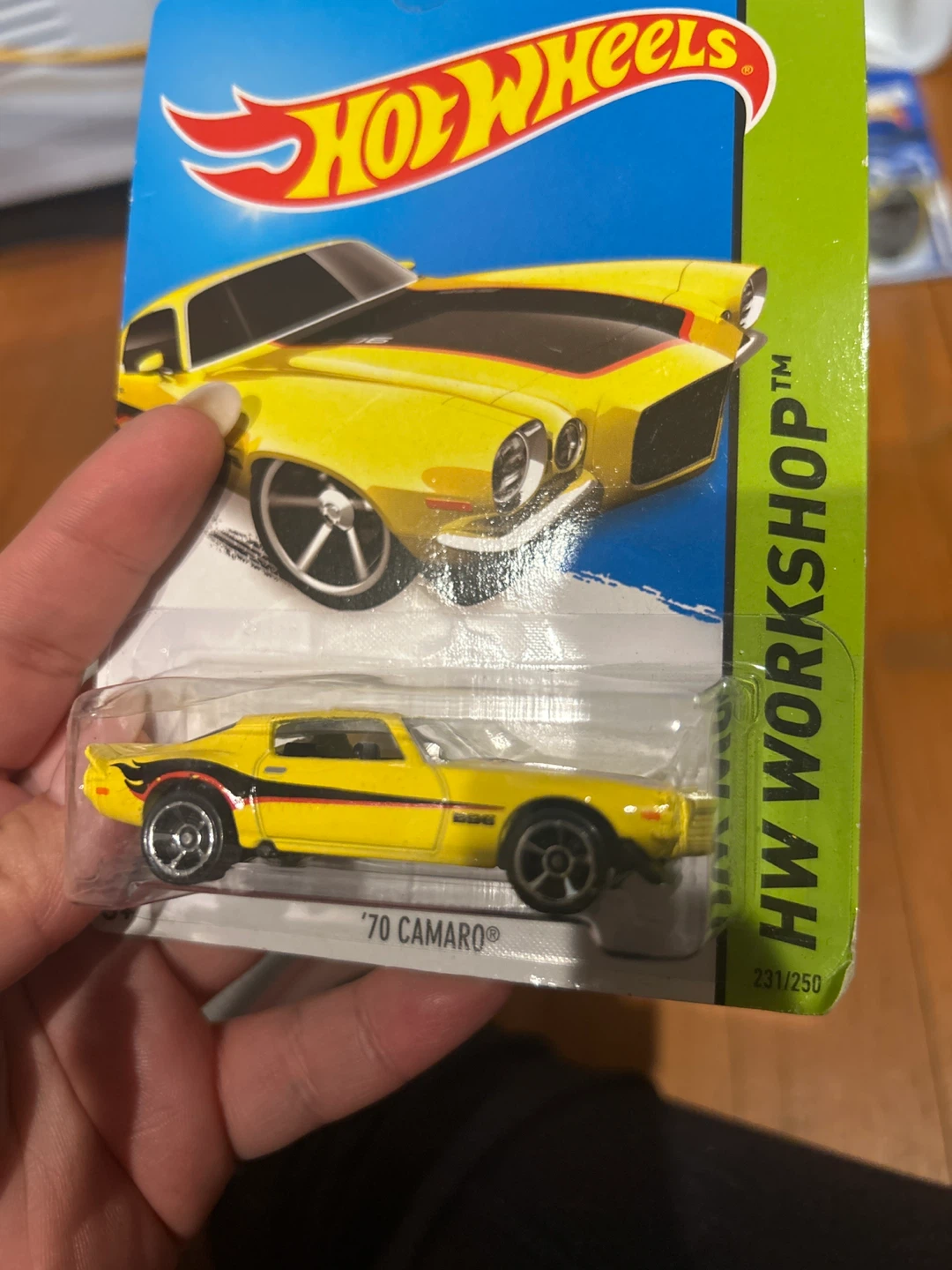 Hot Wheels 2014 '70 Camaro HW Workshop Muscle Mania Toy Car - photo 2