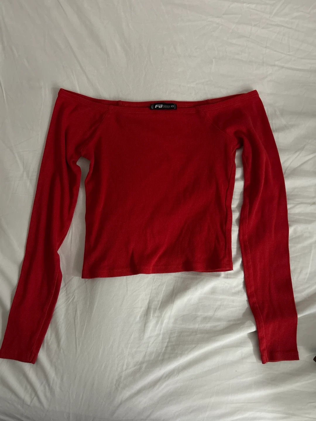 FB Sister Red Off-the-Shoulder Long Sleeve Top XS