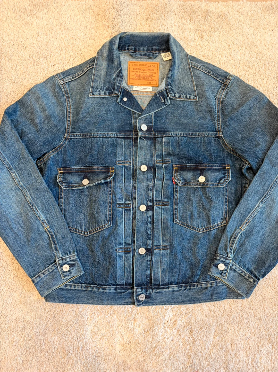 Rare Levi's Premium Denim Trucker Jacket-M