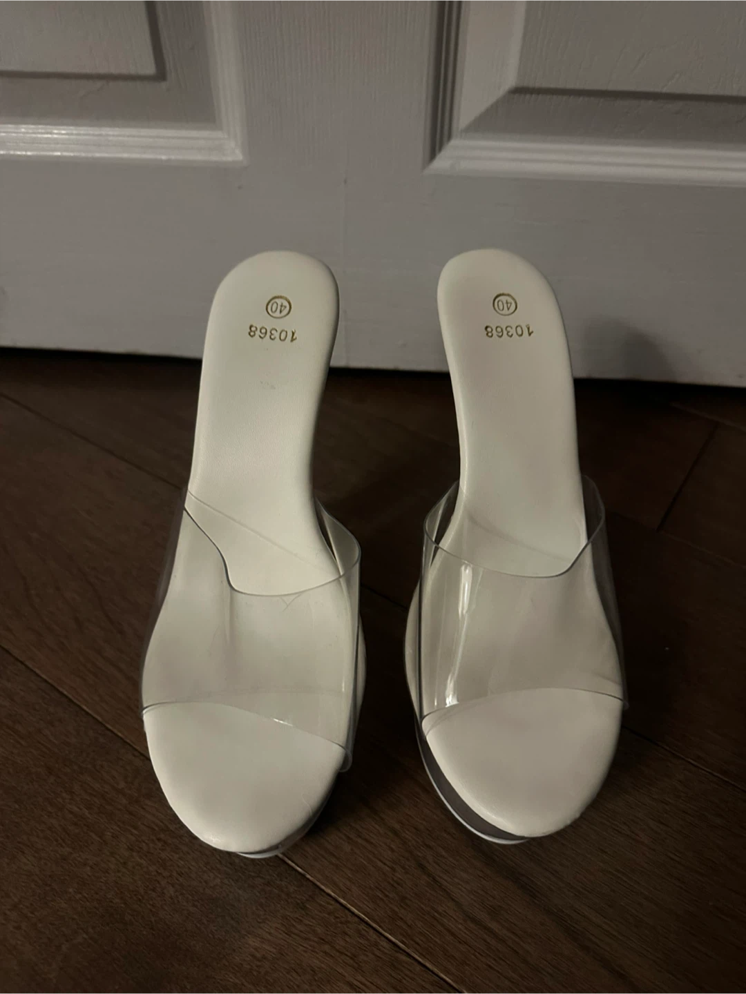 Women's Clear Strap Platform Heels Size 40 - photo 4