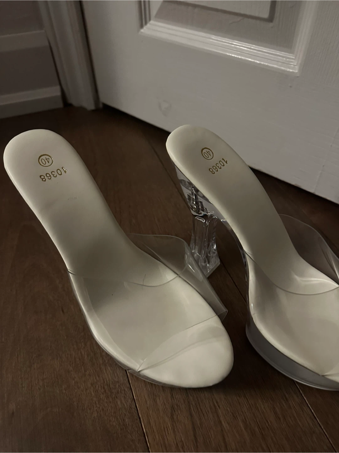 Women's Clear Strap Platform Heels Size 40 - photo 5