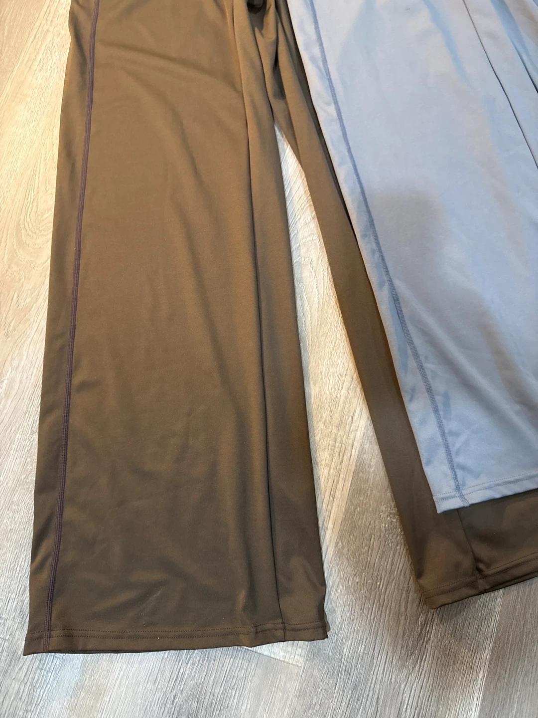 Size S Athletic Pants (2 Pairs) - photo 3