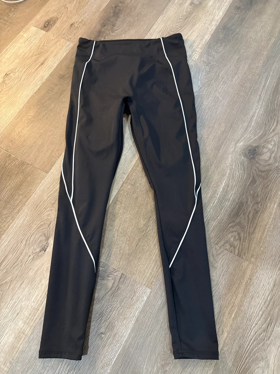 Fabletics Motion365+ Capris