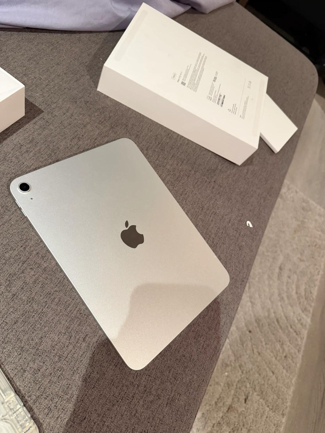 Apple iPad Air (5th Gen) 64GB Wi-Fi - Starlight - photo 3
