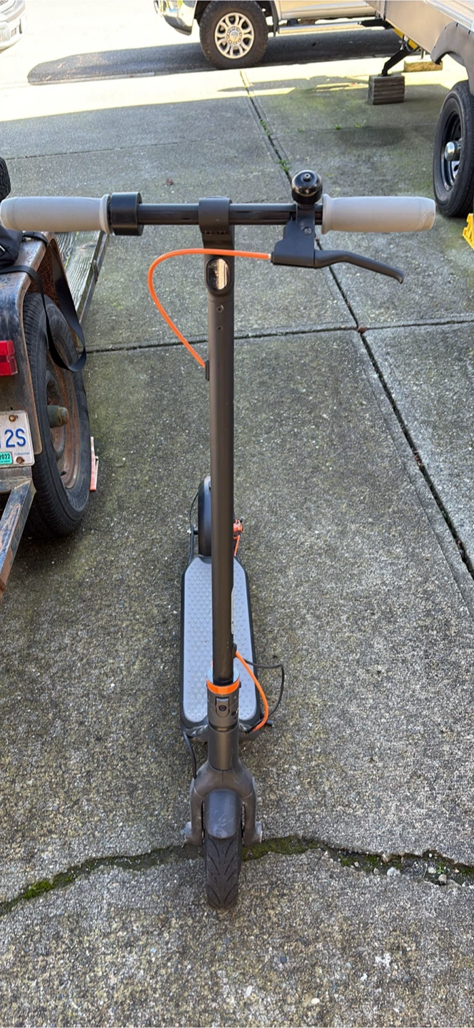 Ninebot Electric Scooter by Segway - photo 3