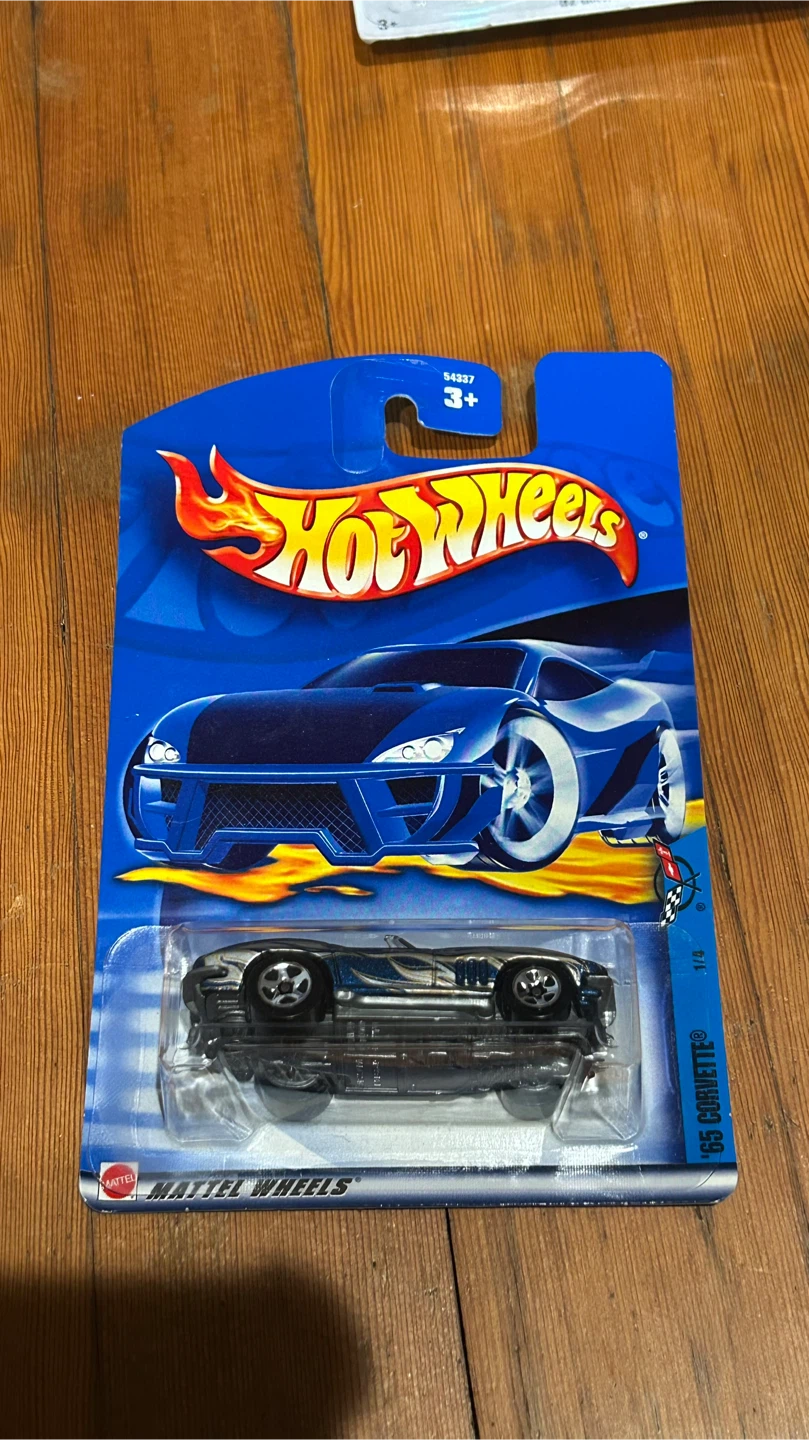 Hot Wheels 65 Corvette