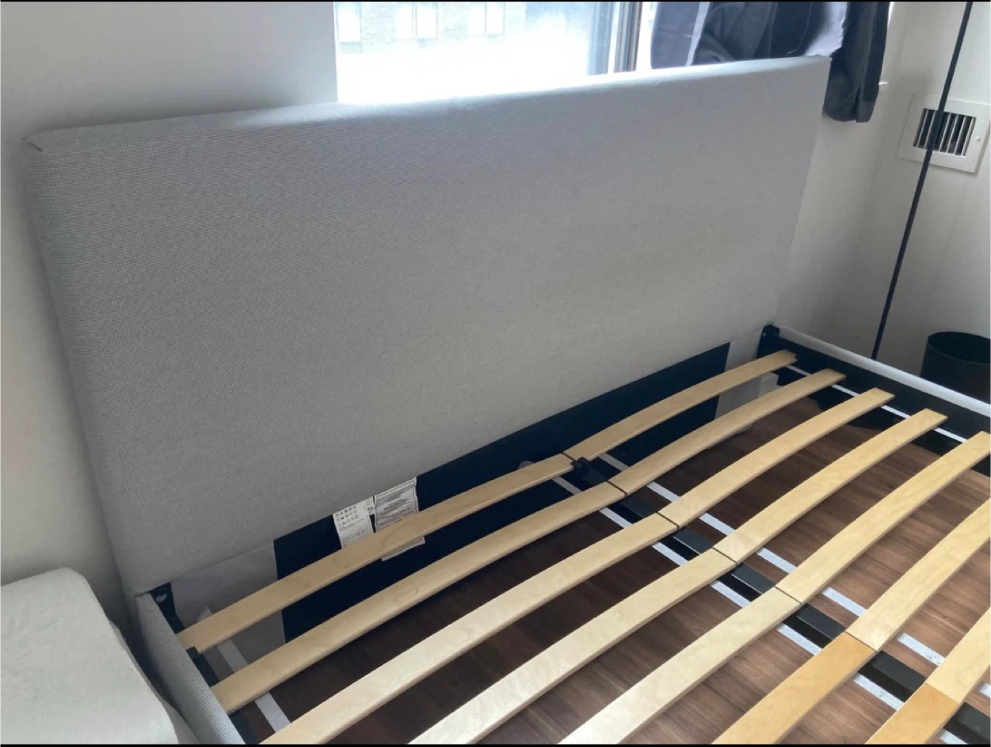 Ikea Double Gladstad bed frame *Free Delivery - photo 4