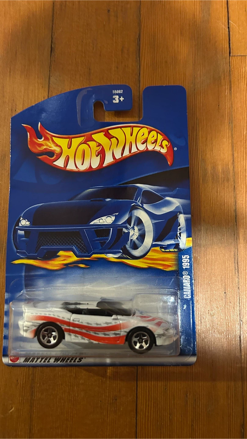 Hot Wheels 1995 Camaro Collector Edition