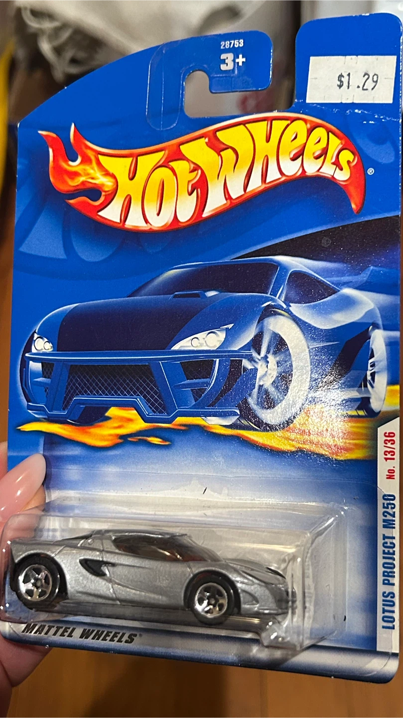 Hot Wheels Lotus Project M250 Diecast Car - photo 2