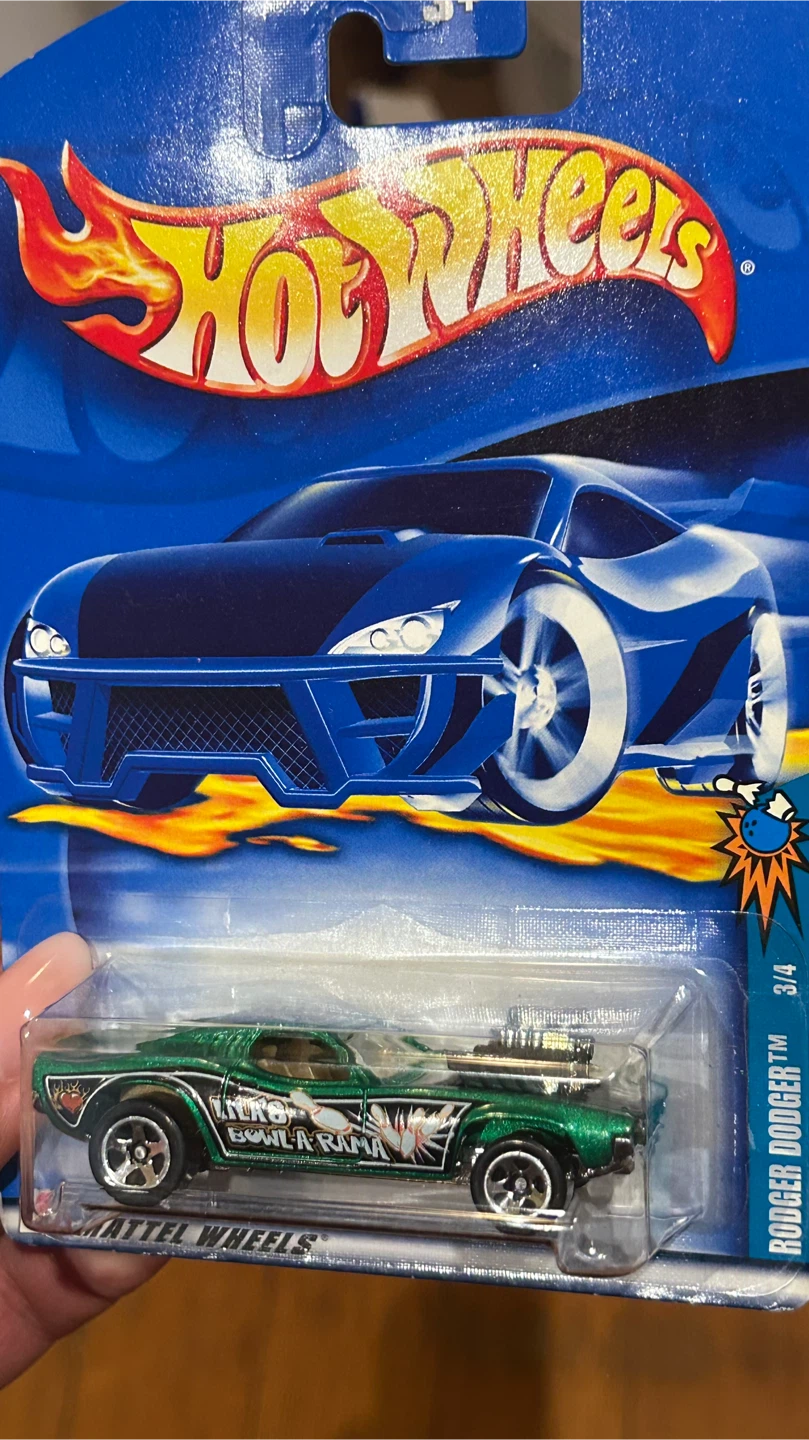 Hot Wheels Rodger Dodger - photo 2