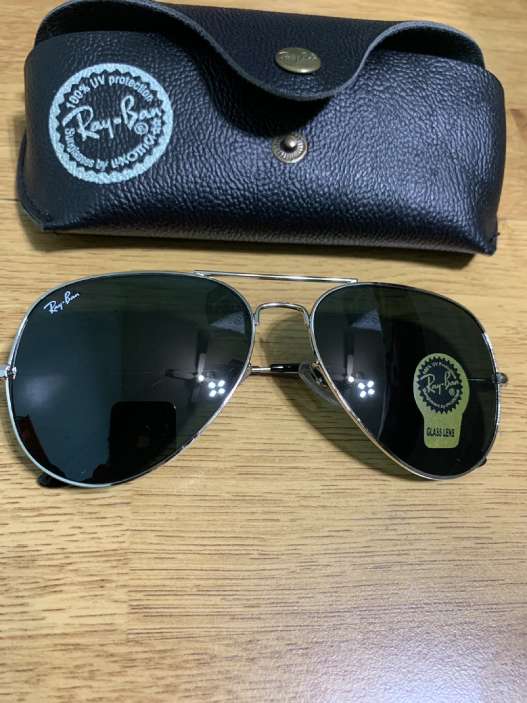 Ray-Ban Aviator Sunglasses with Case