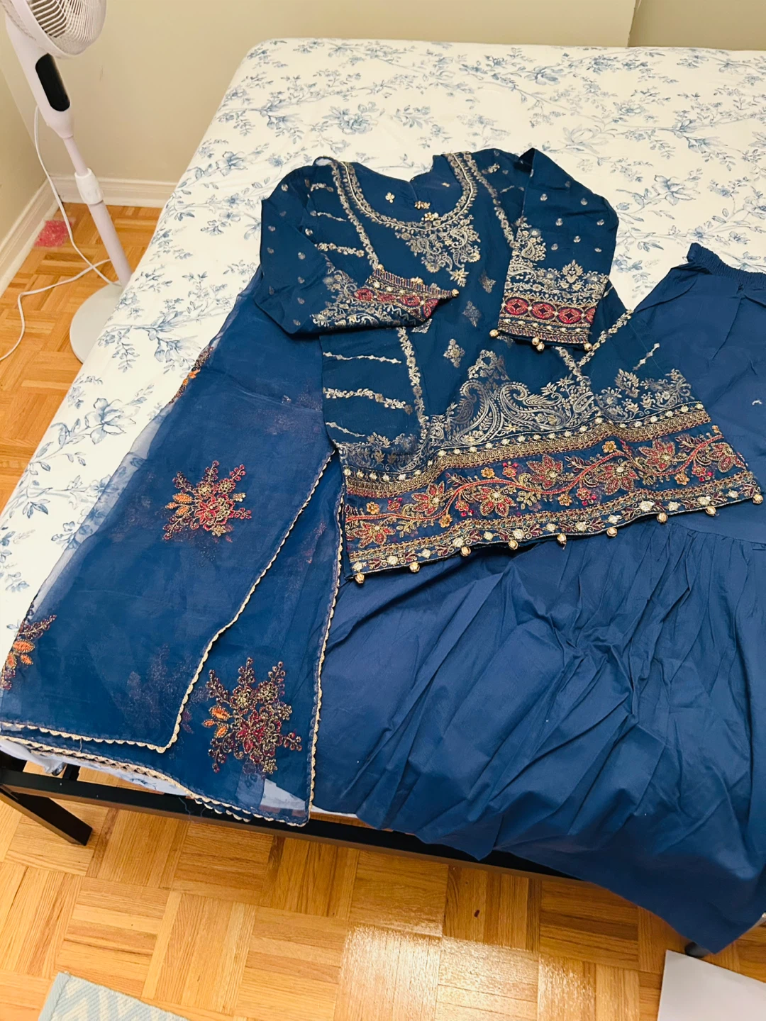 Blue Embroidered Indian Pakistani Dress with Dupatta - photo 2