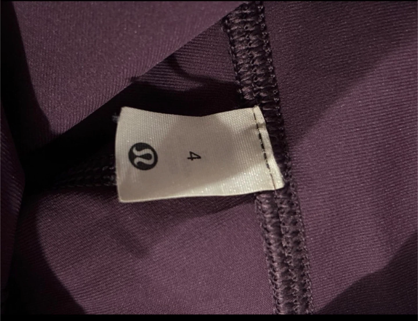 Lululemon Wunder Under Scalloped hem high rise crop 23” sz4 - photo 4