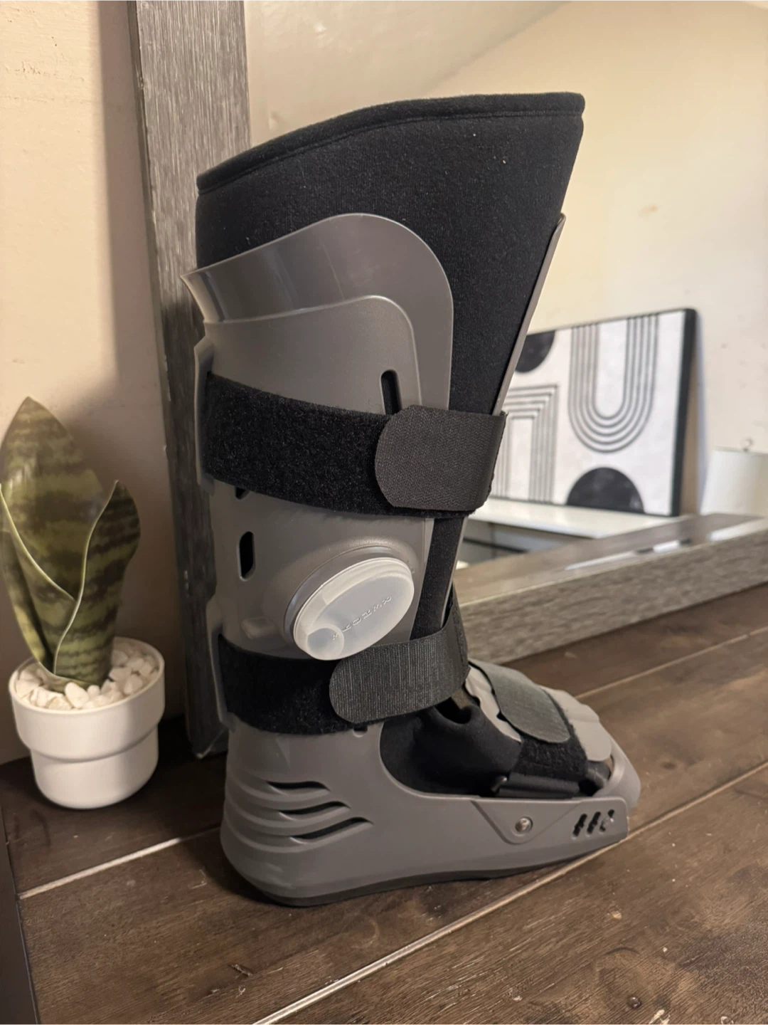 Orthopaedic Walking Boot