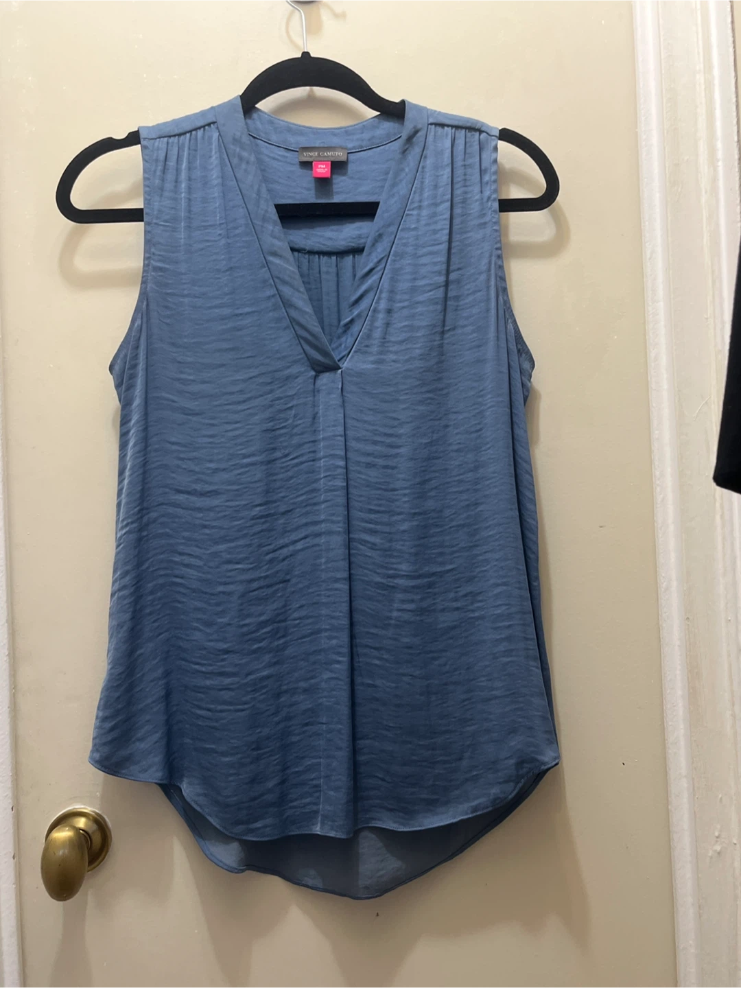 Vince Camuto Blue petite medium Sleeveless V-Neck Top