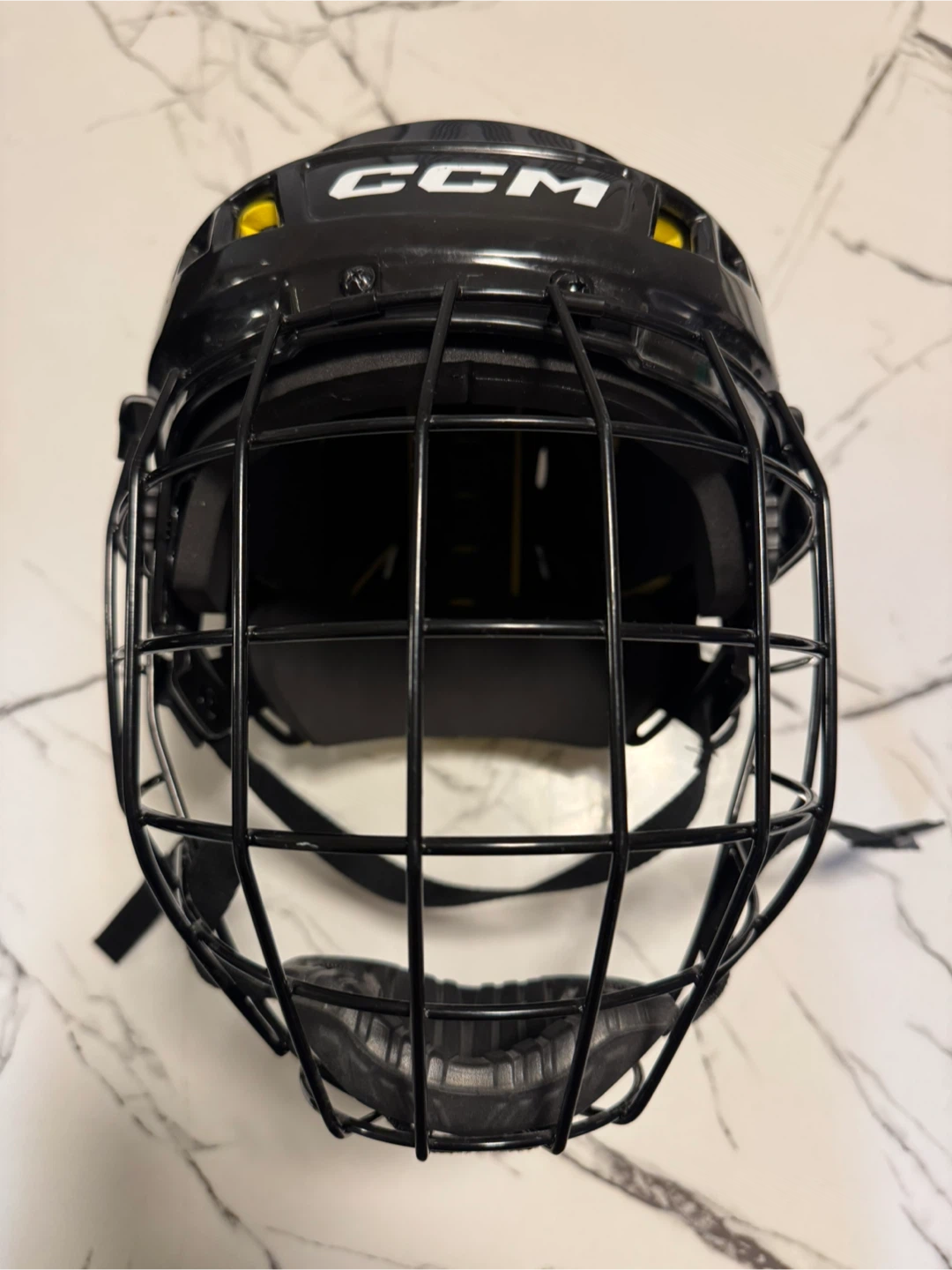 CCM FM10 Hockey Helmet with Cage - Size L
