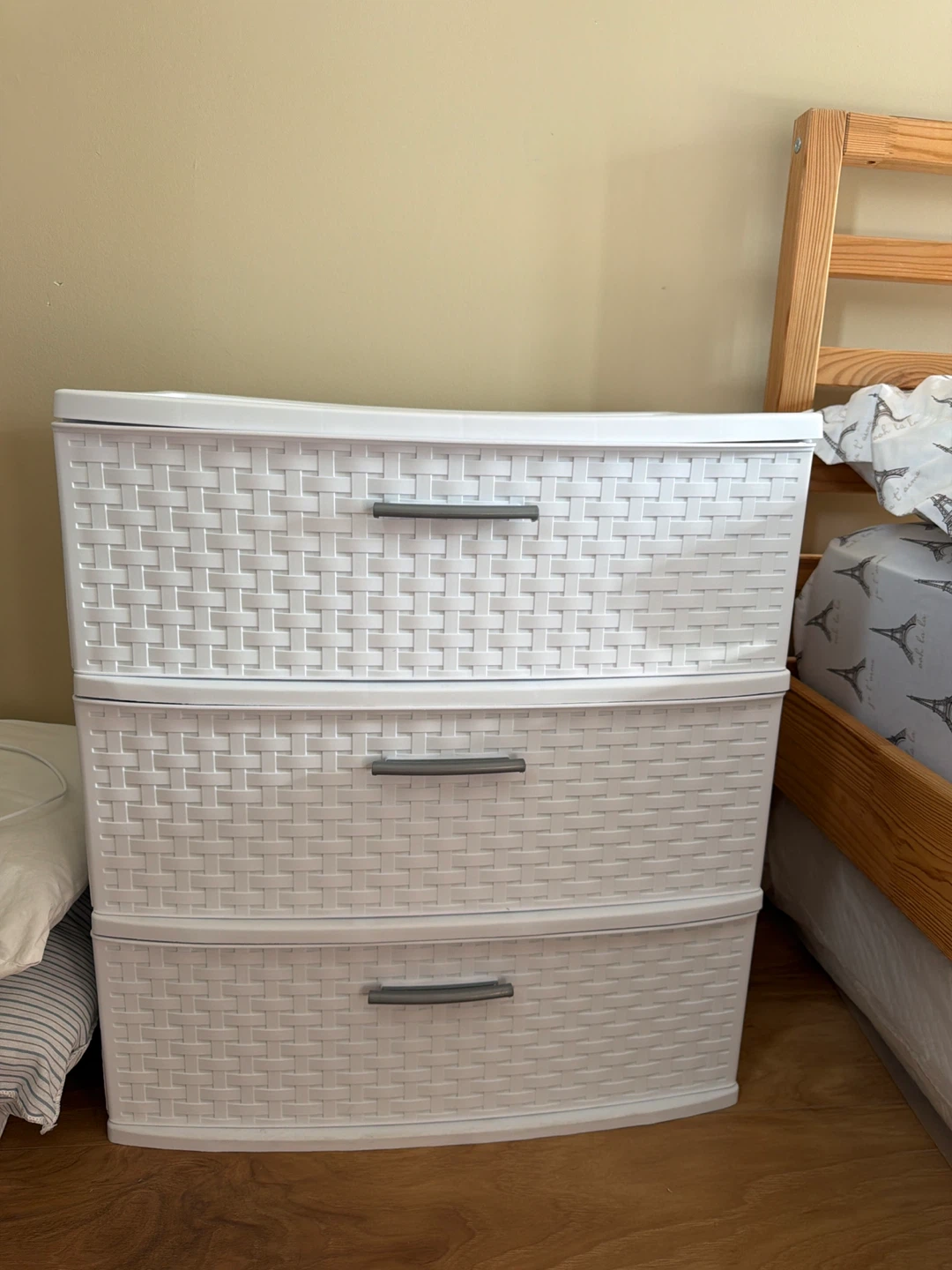 White 3-Drawer Plastic Storage Unit