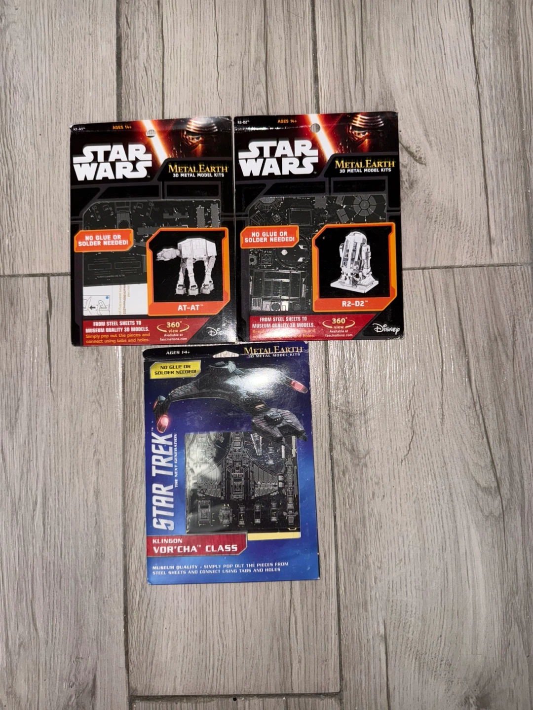 Metal Earth Star Wars AT-AT & R2-D2, Star Trek Klingon