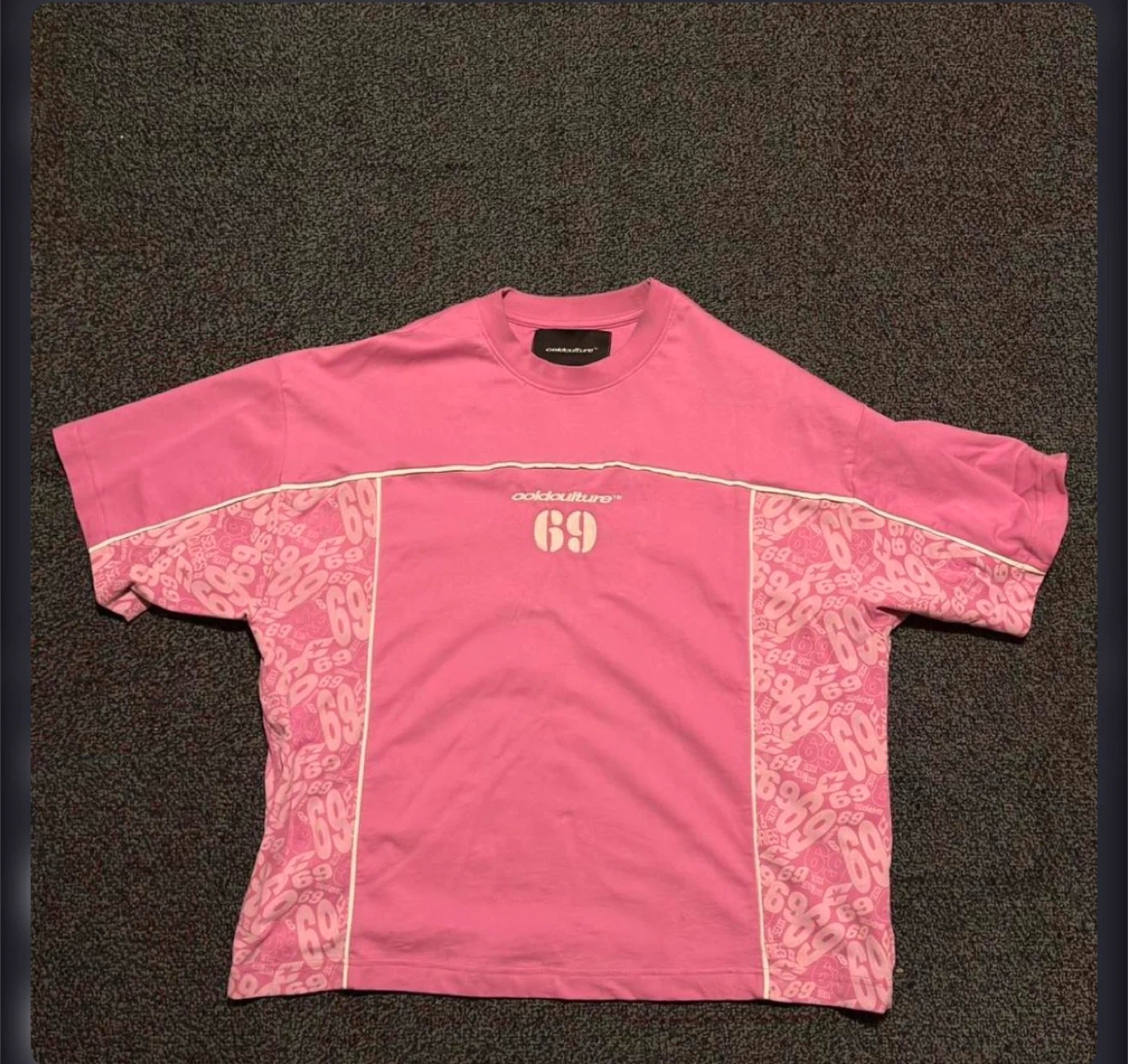 Pink ColdCulture “Game Player” Tee. Size L