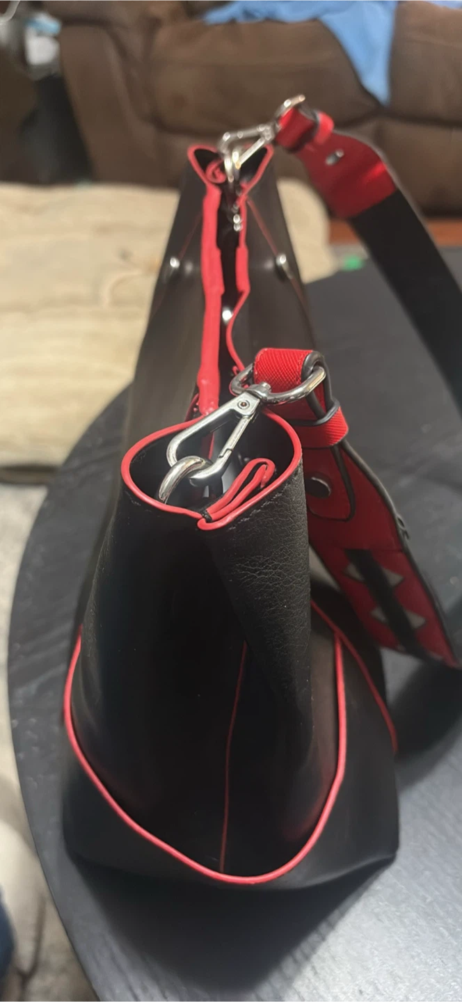 Zara Basic Collection Black & Red Handbag - photo 2