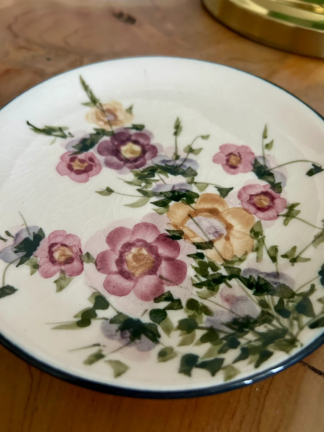 Gorgeous Hand Painted Plate - photo 2