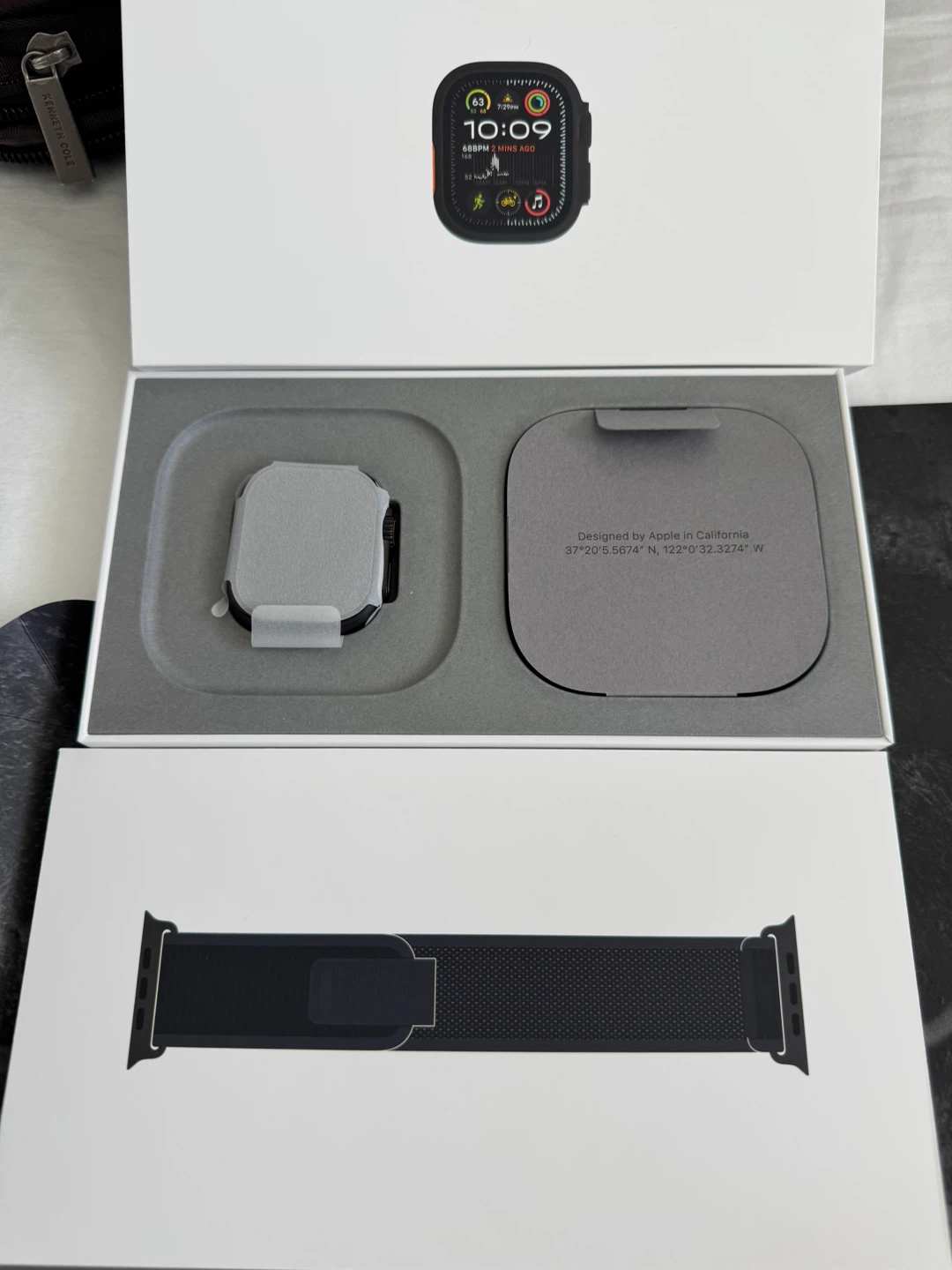 Apple Watch Ultra 2 - photo 2