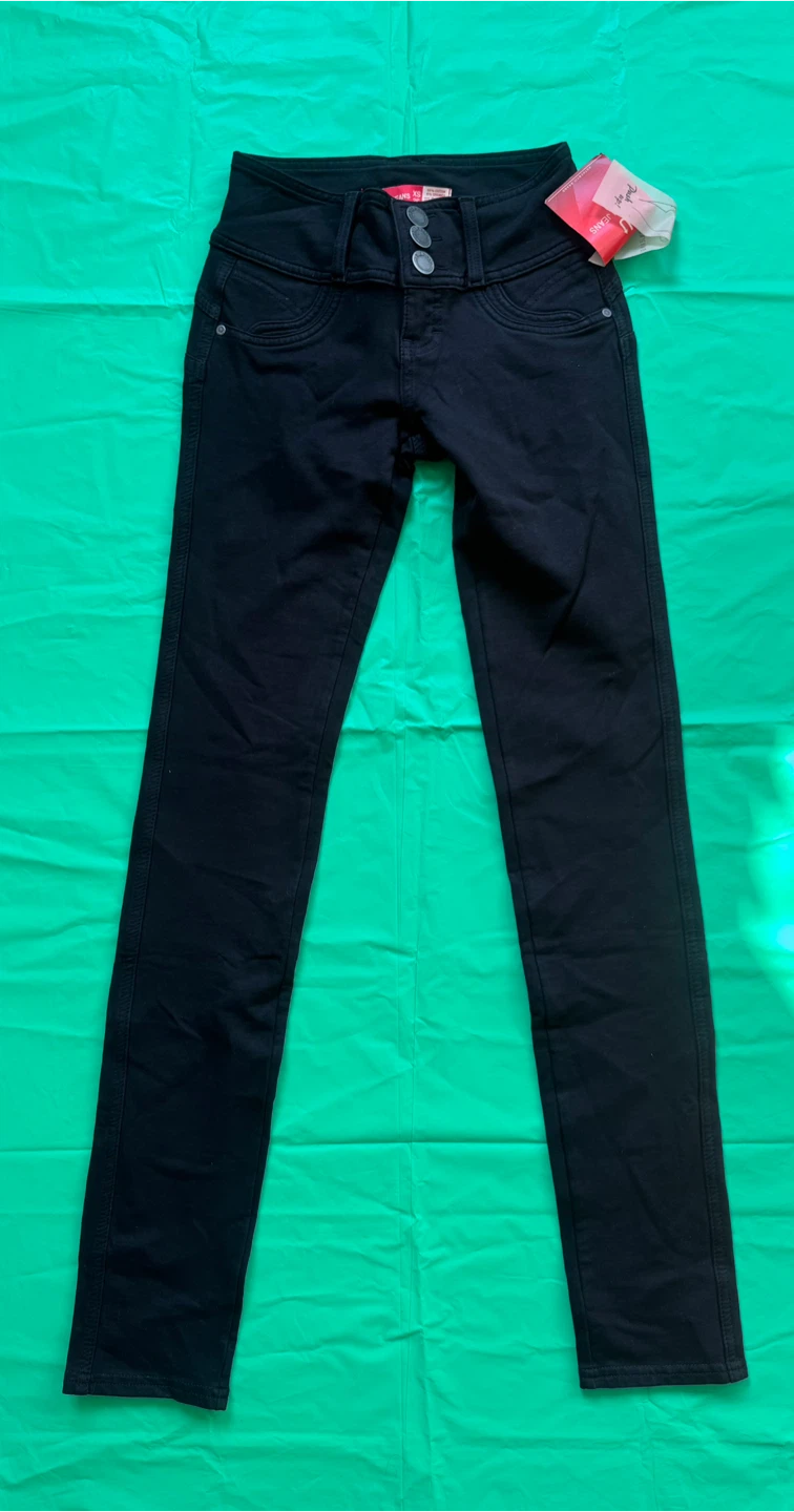 U-Turn Jeans Black Skinny Jeans $7